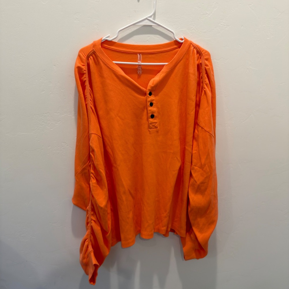 Free People FP Movement Orange Ruched Sleeve Henley Ribbed Thermal Top Large
